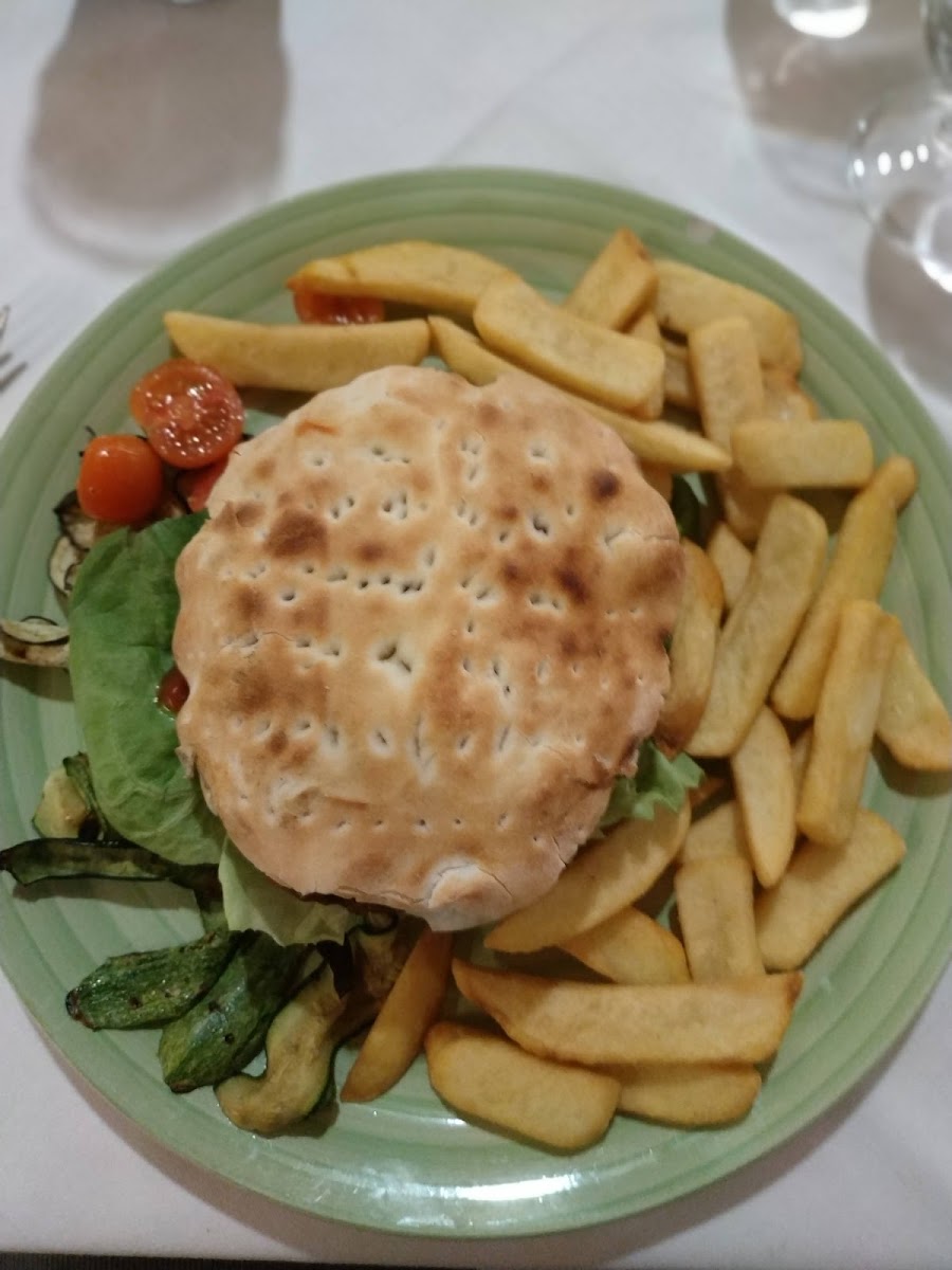 Saloon Risto Pizza Pub-8